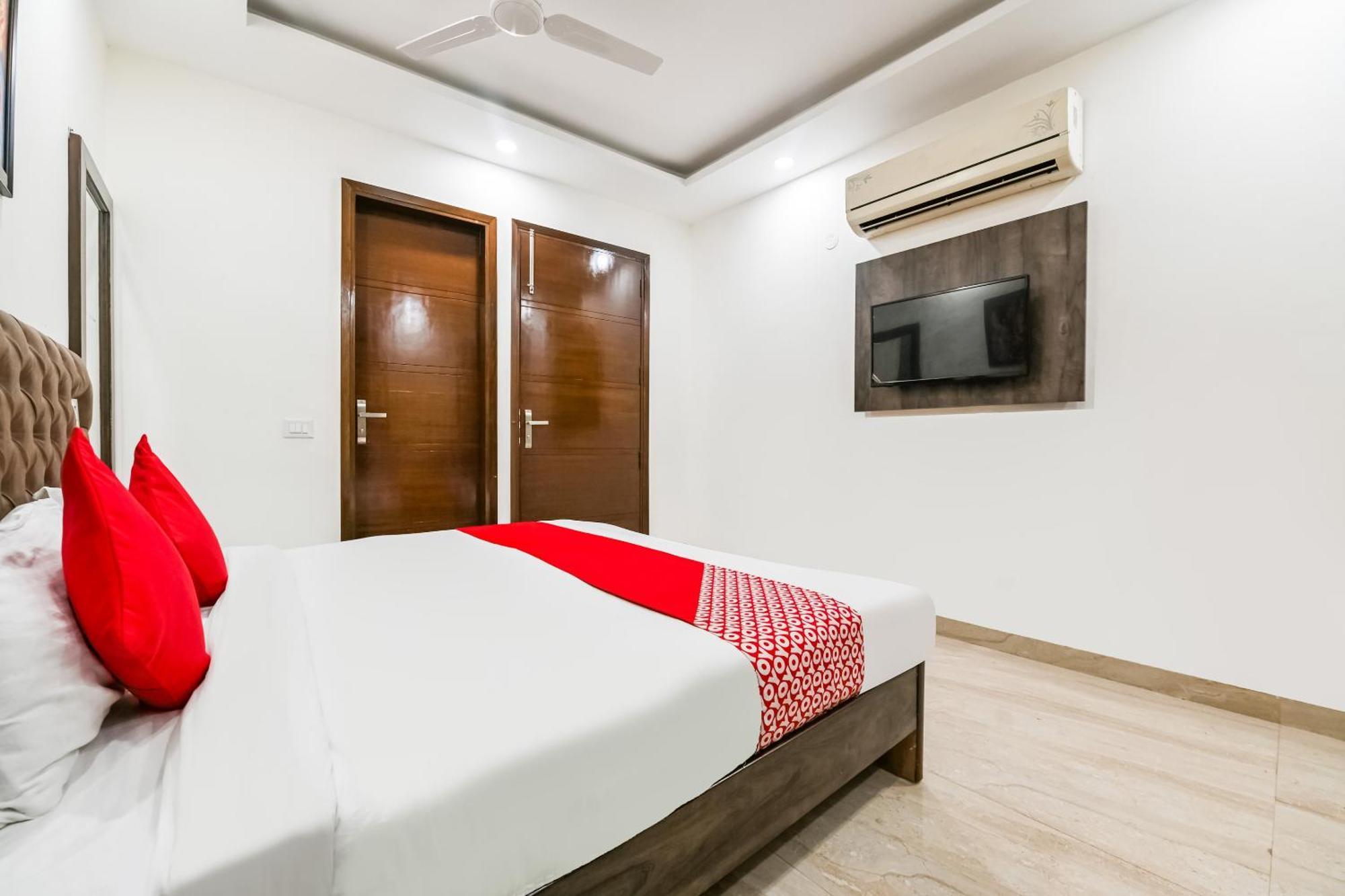 O Premium Chhatarpur * New Delhi